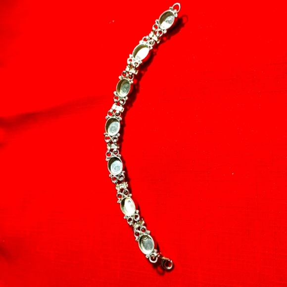 Vintage Sterling Silver and Genuine Amber Bracelet. - Picture 5 of 11